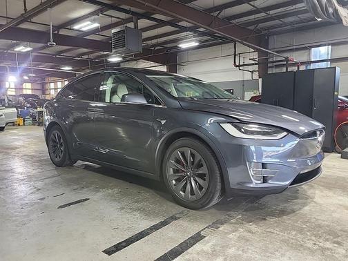 2017 Tesla Model X P100D