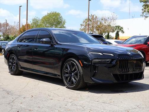 2024 BMW 740 i