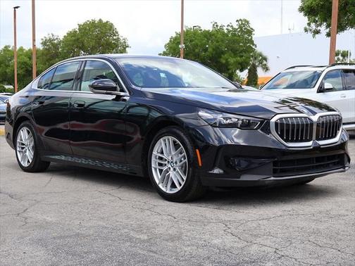 2024 BMW 530 i