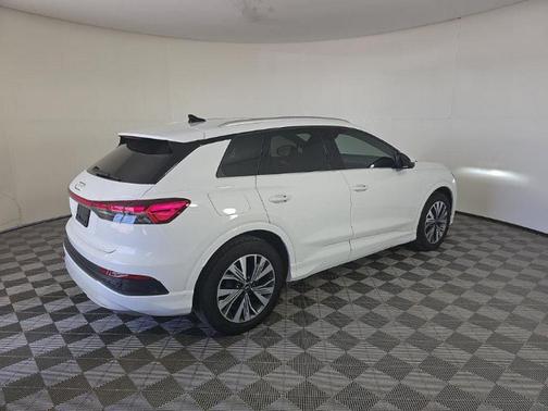 2023 Audi Q4 e-tron Premium Plus 40 RWD