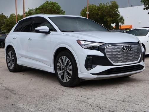 2023 Audi Q4 e-tron Premium Plus 40 RWD