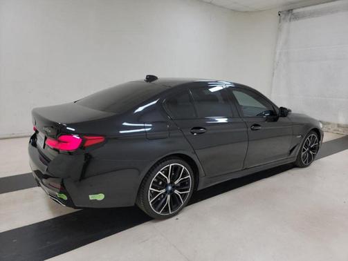 2023 BMW 530e Base