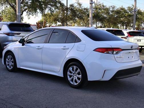 2025 Toyota Corolla Hybrid LE