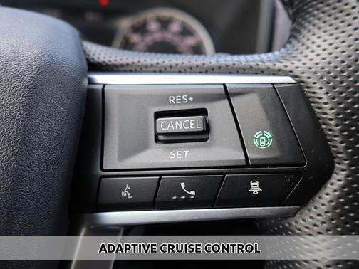 Black 2023 Mitsubishi Outlander SE 2.5 2WD