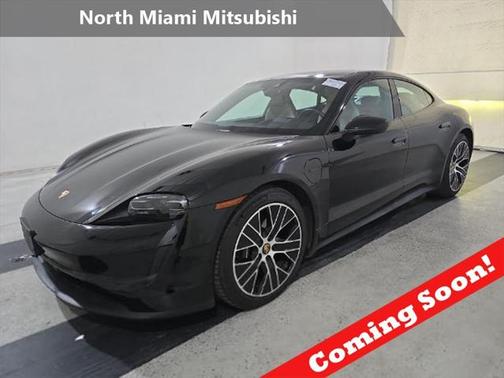 2022 Porsche Taycan Base