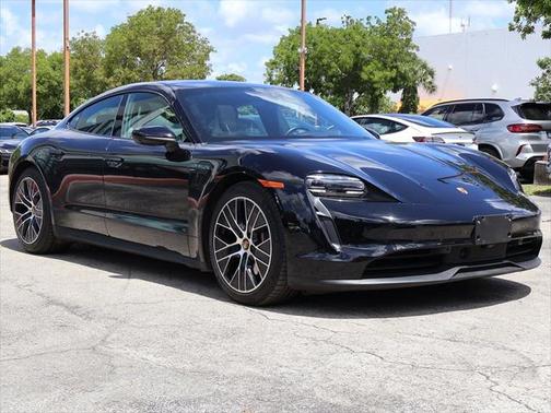 2022 Porsche Taycan Base