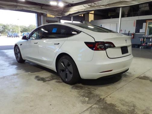 2023 Tesla Model 3 Standard Range