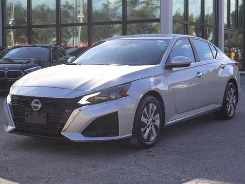 2023 Nissan Altima S FWD