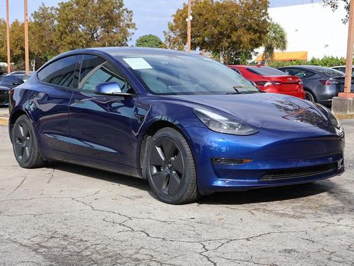 2023 Tesla Model 3 Standard Range