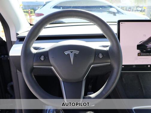 2022 Tesla Model Y Performance Dual Motor All-Wheel Drive