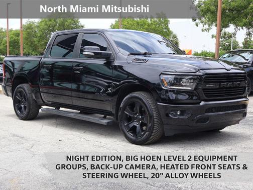 Diamond Black Crystal Pearlcoat 2021 RAM 1500 Big Horn/Lone Star