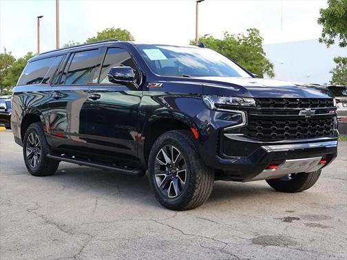 2023 Chevrolet Suburban 4WD Z71