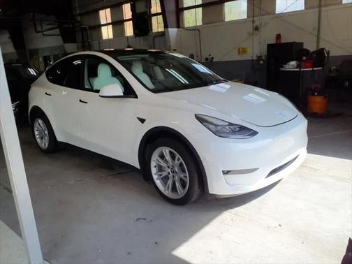 2021 Tesla Model Y Long Range Dual Motor All-Wheel Drive