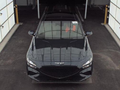 2023 Genesis G70 3.3T RWD