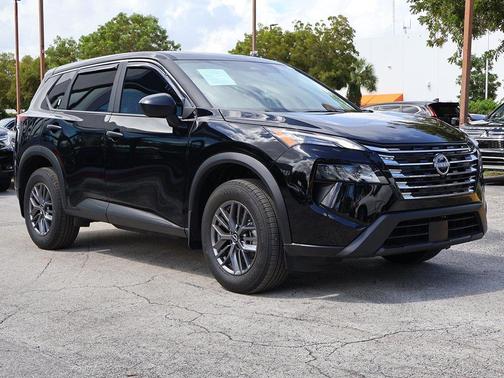 2025 Nissan Rogue S