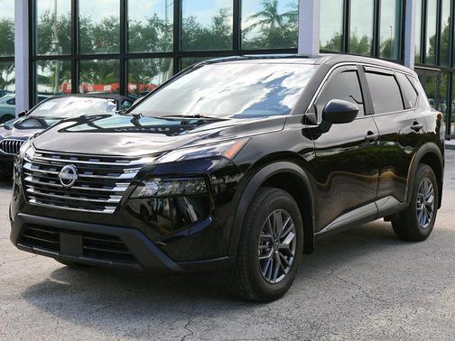 2025 Nissan Rogue S