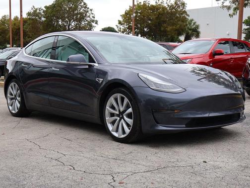 2018 Tesla Model 3 Long Range