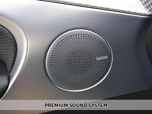 2023 Genesis G70 2.0T RWD