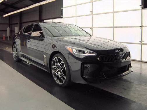 2023 Kia Stinger GT2