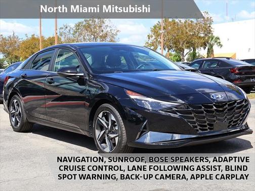 2022 Hyundai ELANTRA Limited