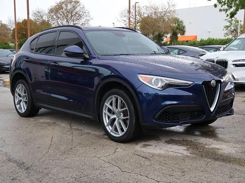 2018 Alfa Romeo Stelvio Sport