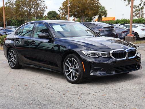 2022 BMW 330 330i