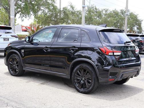 2024 Mitsubishi Outlander Sport 2.0 LE