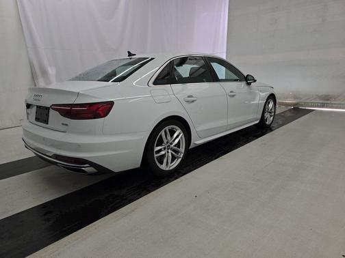 2023 Audi A4 45 S line Premium Plus