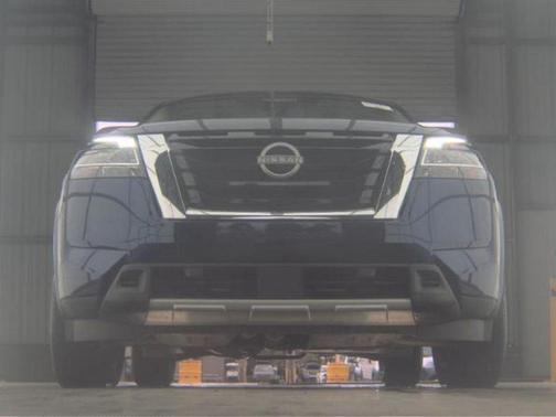 2024 Nissan Pathfinder Platinum FWD