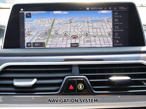 2022 BMW 740 i