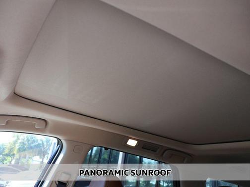 2024 Nissan Pathfinder Platinum FWD