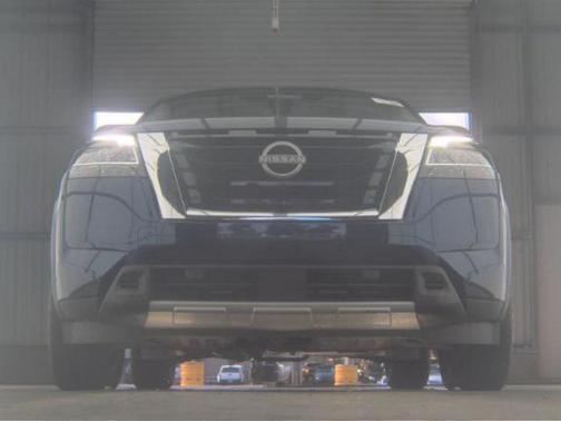 2024 Nissan Pathfinder Platinum FWD