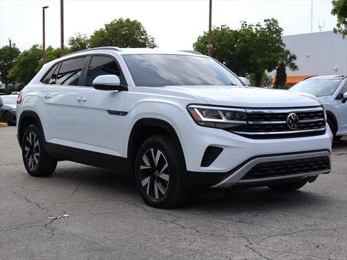 2022 Volkswagen Atlas Cross Sport 2.0T SE