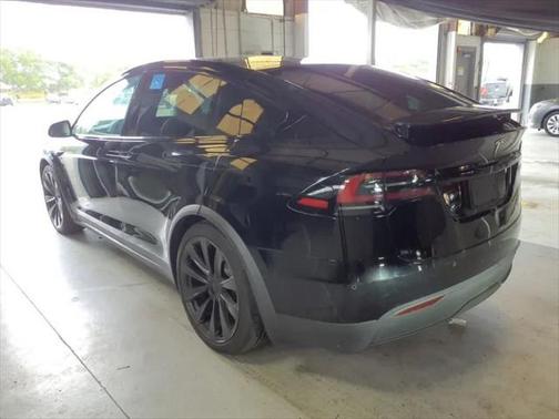 2022 Tesla Model X Plaid Tri Motor All-Wheel Drive