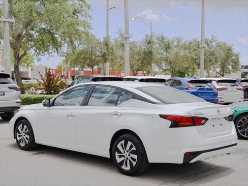 2023 Nissan Altima S FWD