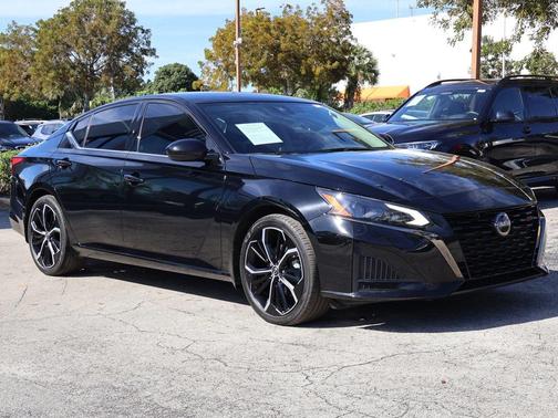 2024 Nissan Altima SR FWD