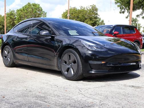 2021 Tesla Model 3 Long Range