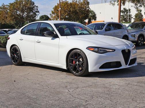 2020 Alfa Romeo Giulia Base