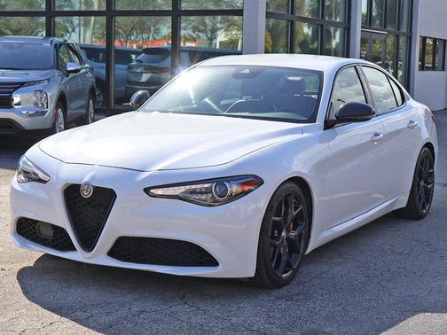 2020 Alfa Romeo Giulia Base