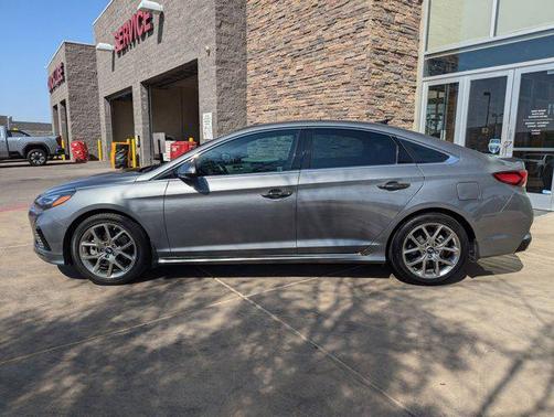 2019 Hyundai SONATA Limited 2.0T