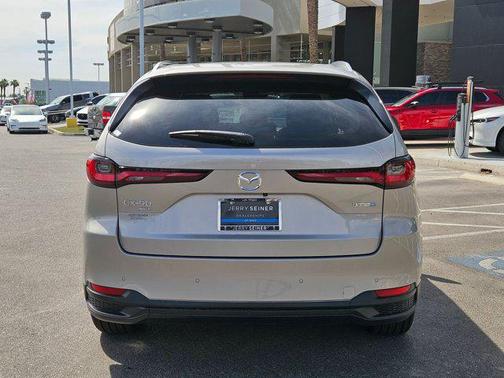 2025 Mazda CX-90 PHEV Preferred