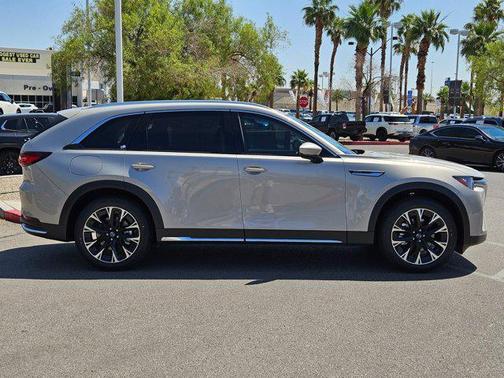 2025 Mazda CX-90 PHEV Premium Plus