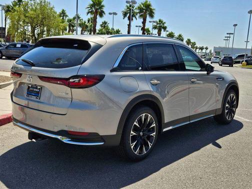 2025 Mazda CX-90 PHEV Premium Plus