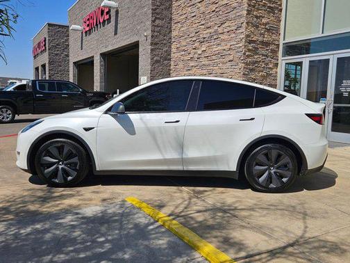 2021 Tesla Model Y Long Range Dual Motor All-Wheel Drive