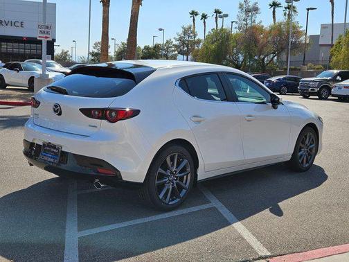 2025 Mazda Mazda3 FWD w/Preferred Package