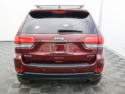 2018 Jeep Grand Cherokee Laredo E