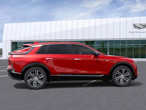 2025 Cadillac LYRIQ Luxury