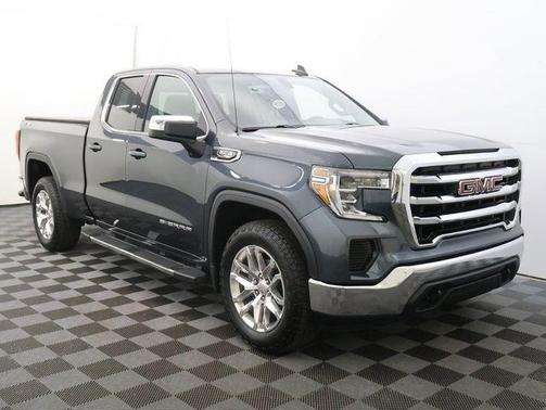 Dark Sky Metallic 2019 GMC Sierra 1500 SLE