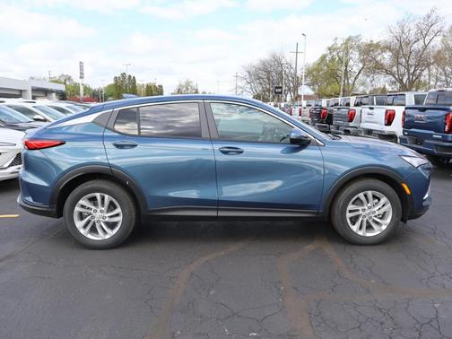 Ocean Blue Metallic 2026 Buick Envista Preferred