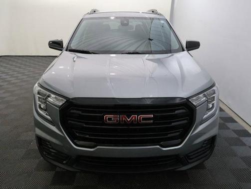Sterling 2023 GMC Terrain SLE